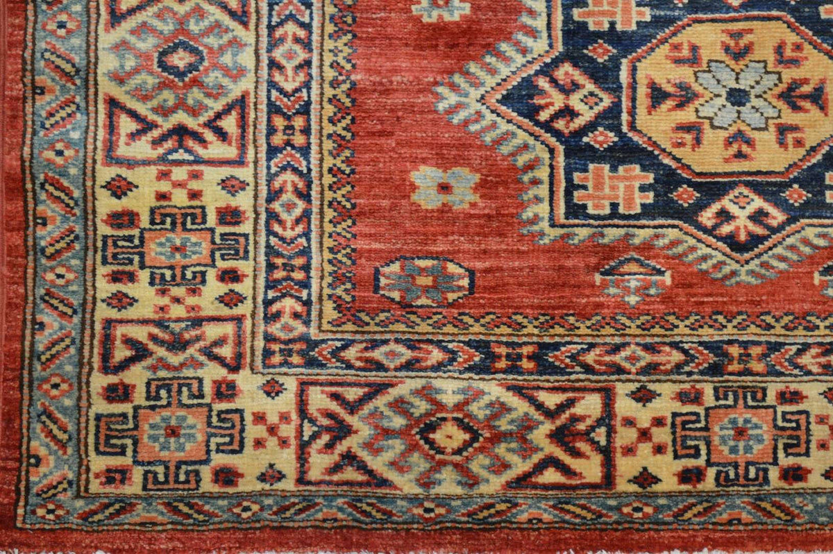 3' 5" x 4' 10" Pakistan Kazak Rug image 7