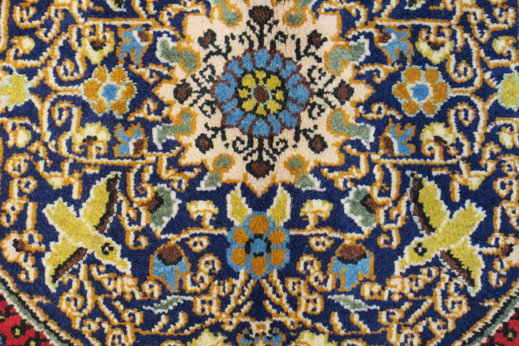 3' 5" x 5' 5" Persian Shahreza Rug image 2