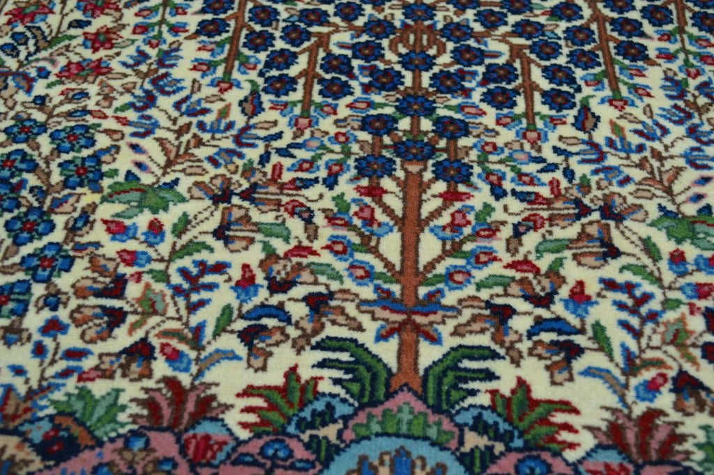 3' 0" x 5' 6" Persian Tabriz Rug image 7