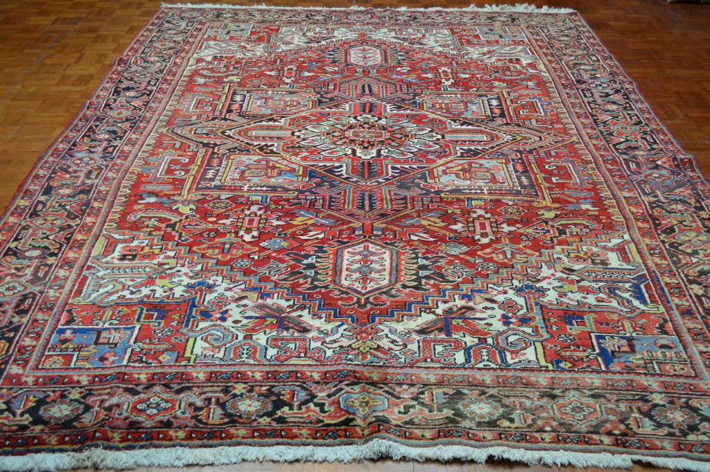 8' 3" x 11' 8" Persian Heriz Rug image 1