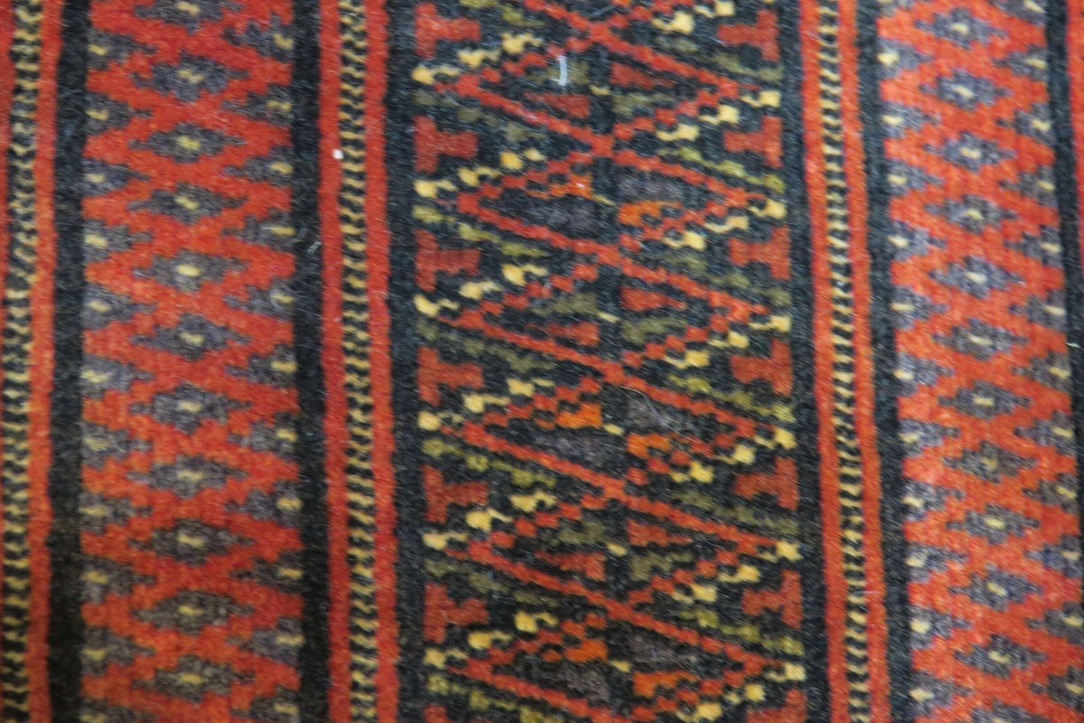 3' 5" x 1' 7" Persian Turkeman Rug image 2