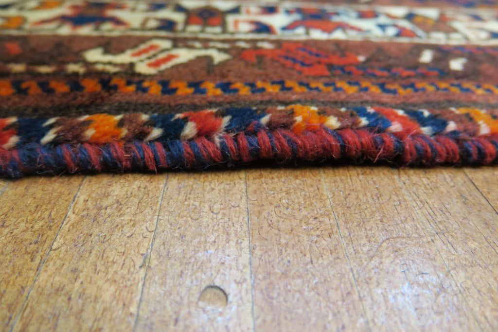 6' 6" x 9' 6" Persian Shiraz Rug image 1