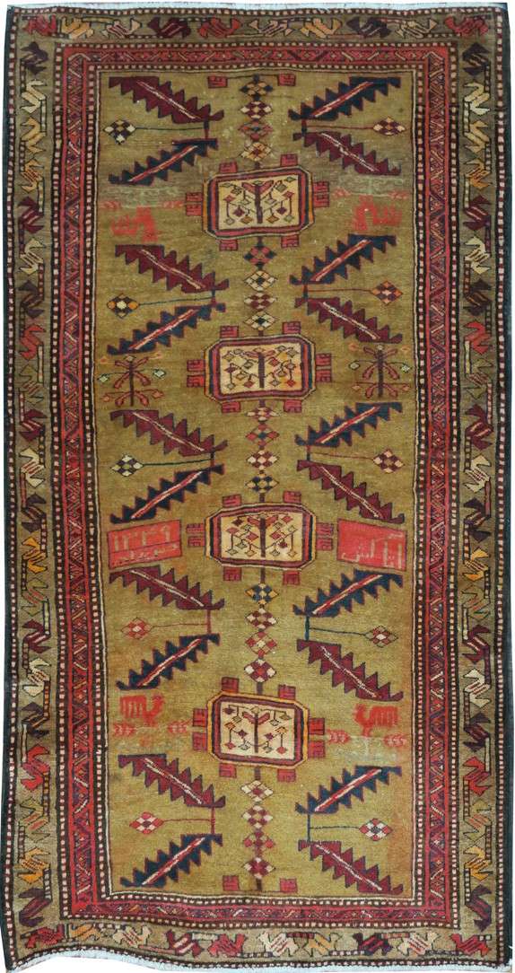 3' 6" x 6' 8" Persian Sarab Rug image 0