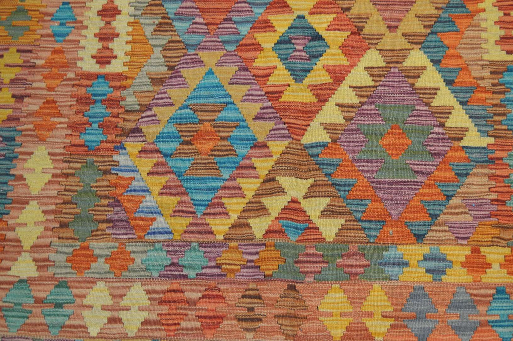 5' 3" x 6' 4" India Kilim Rug image 7