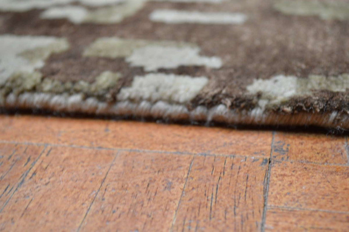 8' 0" x 9' 8" Tibetan Transitional Rug image 2