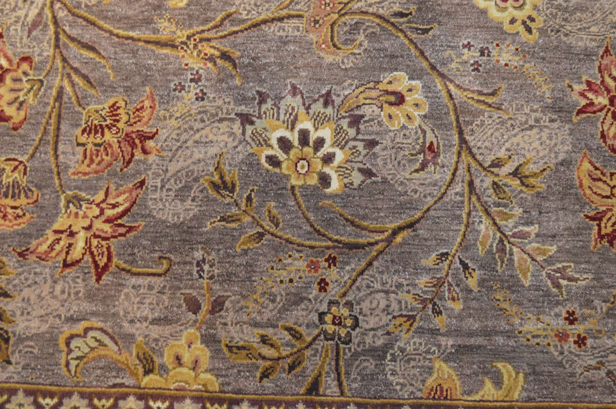 8' 0" x 10' 0" India Sultanabad Rug image 2