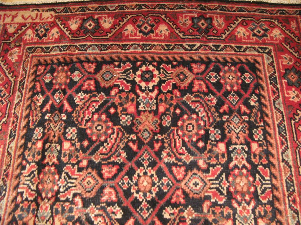 4' 3" x 8' 2" Persian Mahal Rug image 3