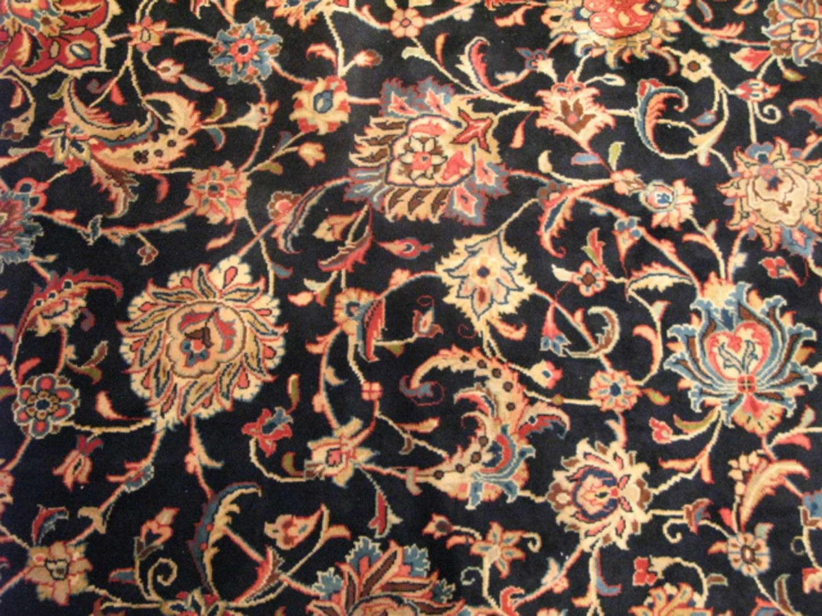 10' 5" x 17' 7" Persian Sarouk Rug image 8