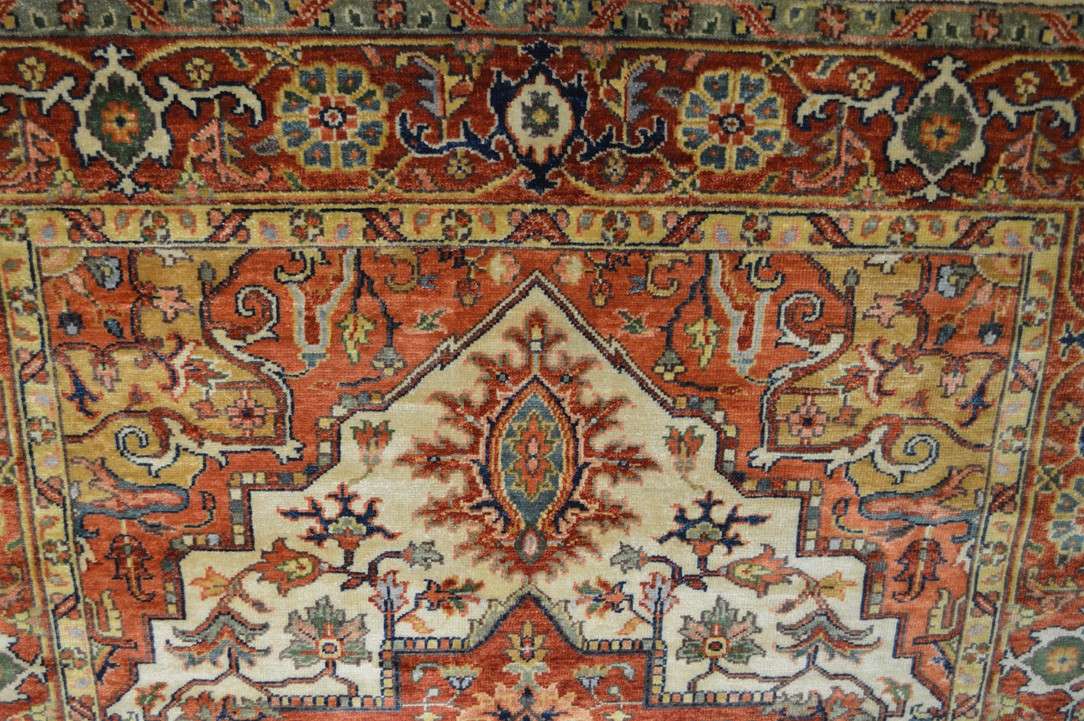 6' 0" x 8' 8" India Serapi Rug image 7