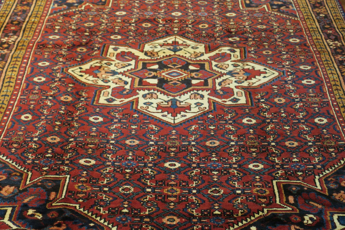 5' 1" x 7' 3" Persian Hamadan Rug image 2