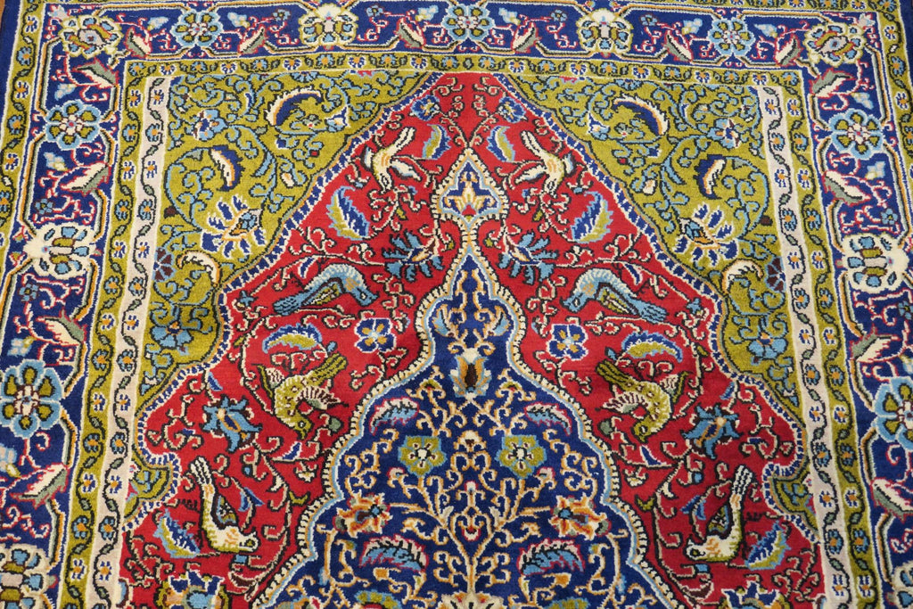 3' 5" x 5' 1" Persian Shahreza Rug image 11