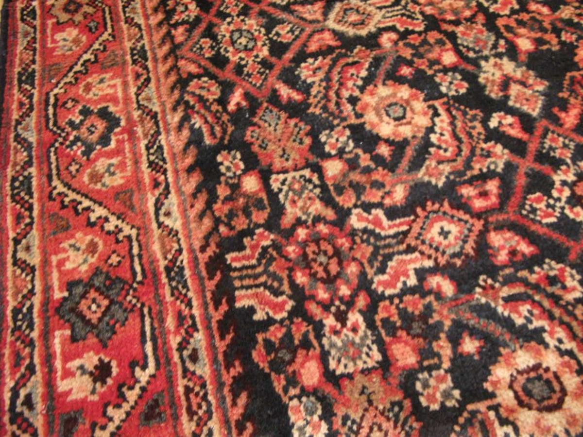 4' 3" x 8' 2" Persian Mahal Rug image 6