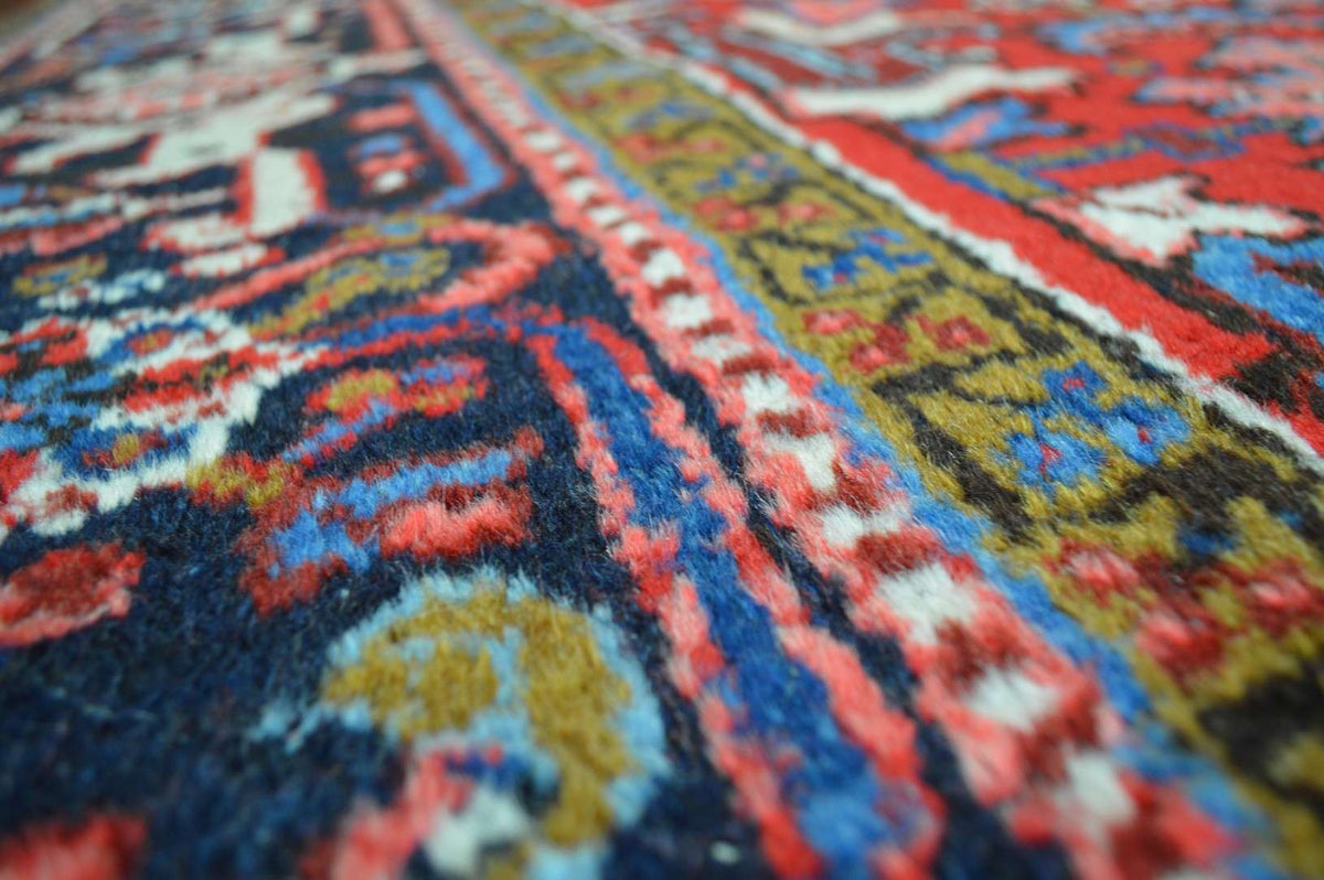 7' 8" x 10' 3" Persian Heriz Rug image 6