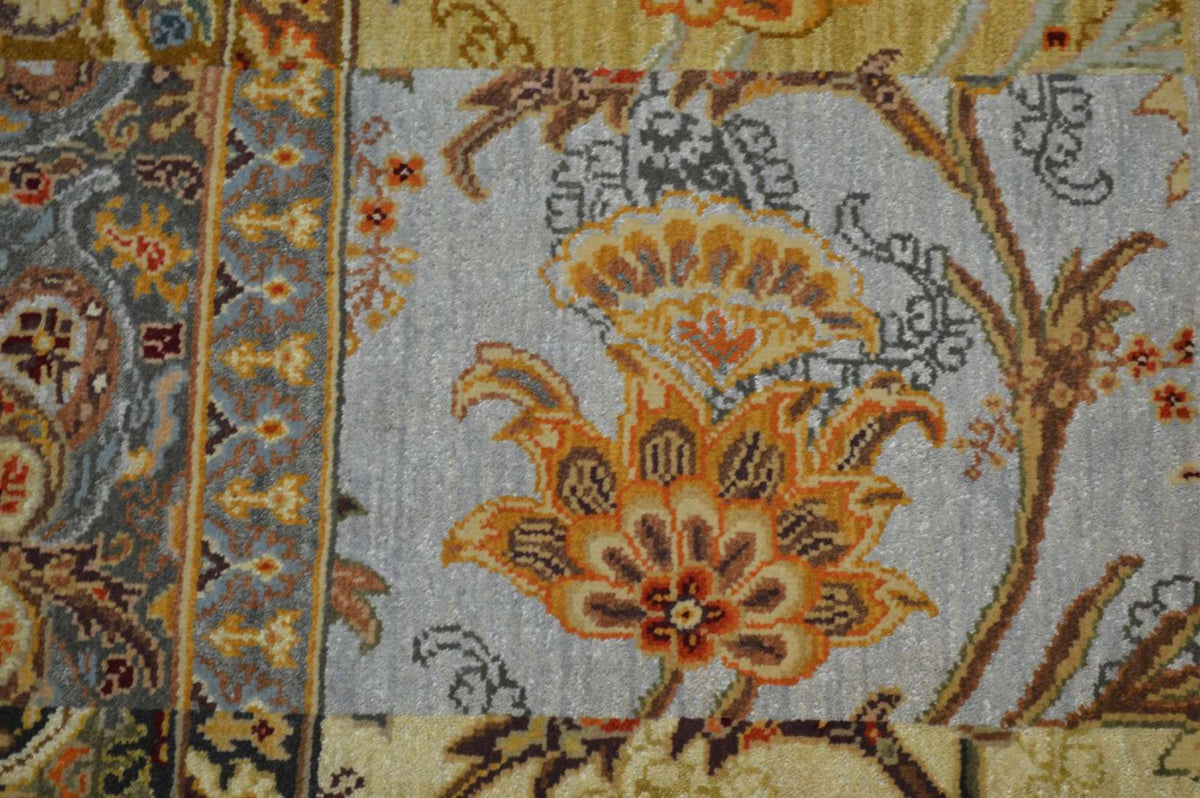 2' 4" x 6' 8" India Agra Runner image 9