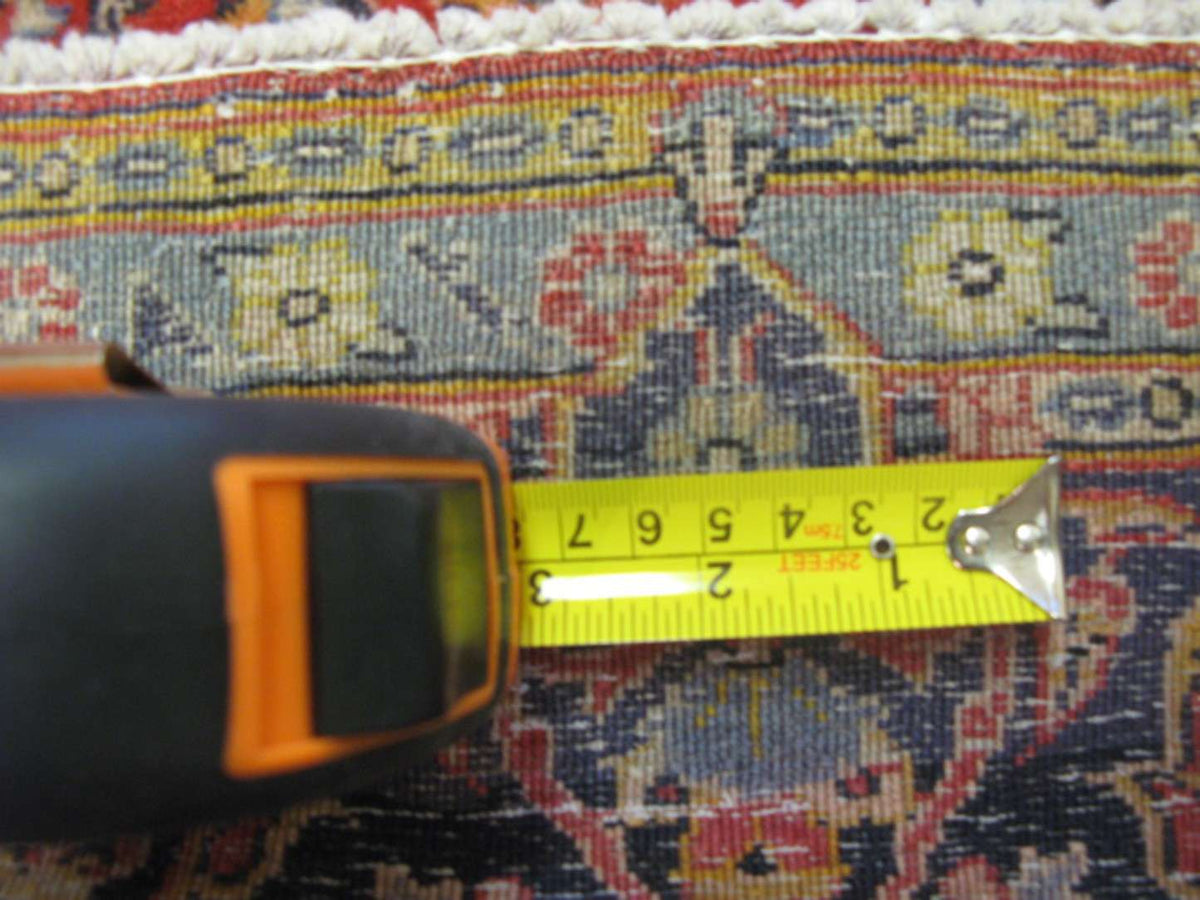 4' 7" x 6' 7" Persian Kashan Rug image 12