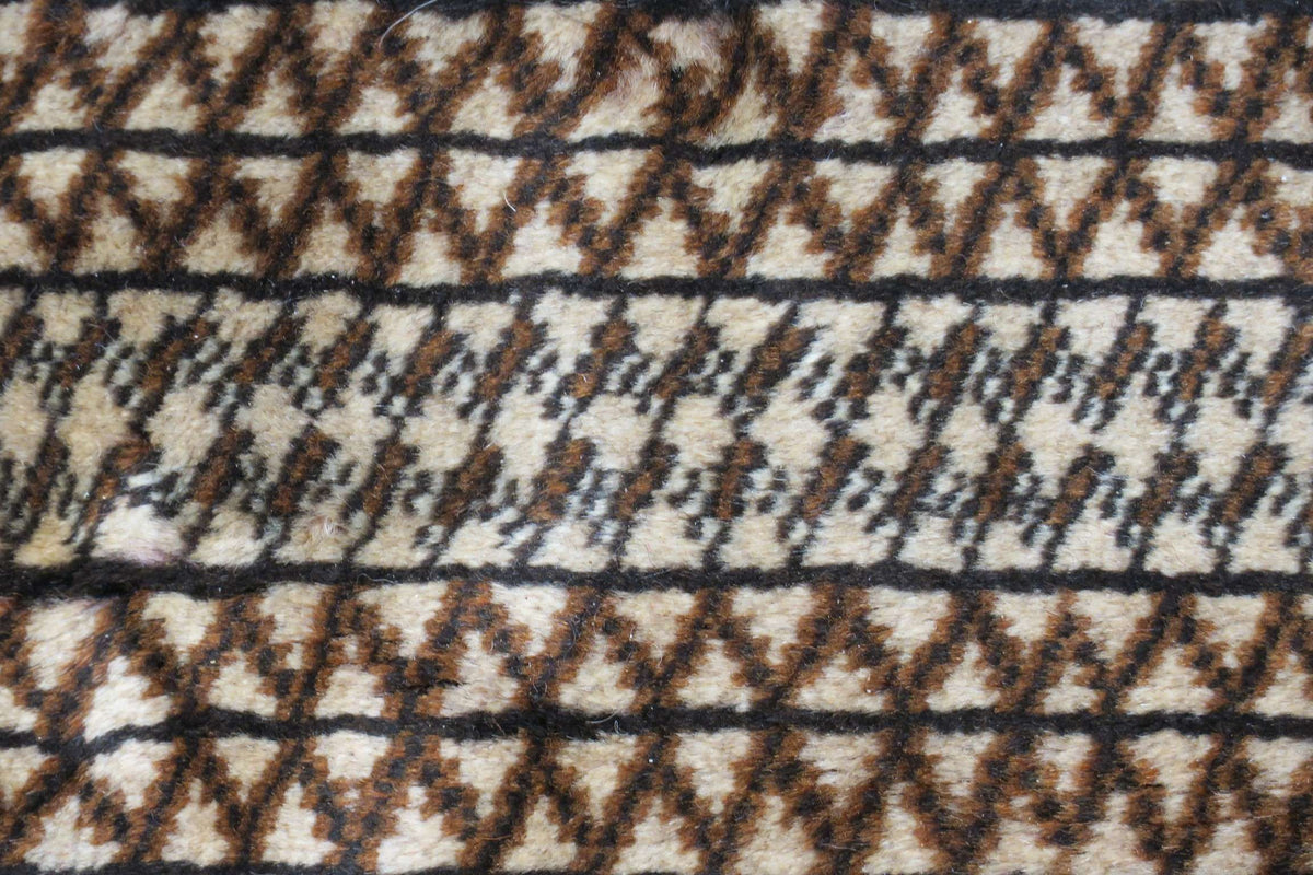 3' 1" x 4' 5" Persian Turkeman Rug image 4