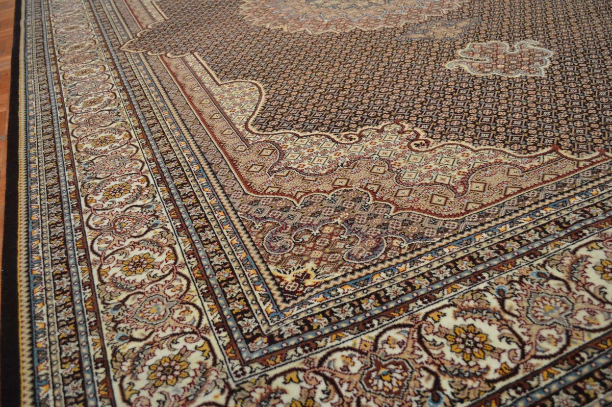 6' 8" x 9' 8" India Tabriz Rug image 4