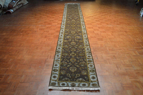 2' 4" x 18' 5" India Jaipur Runner image 1