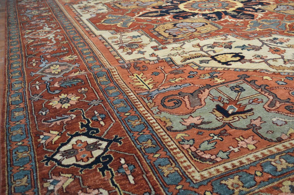 9' 8" x 13' 7" India Serapi Rug image 4