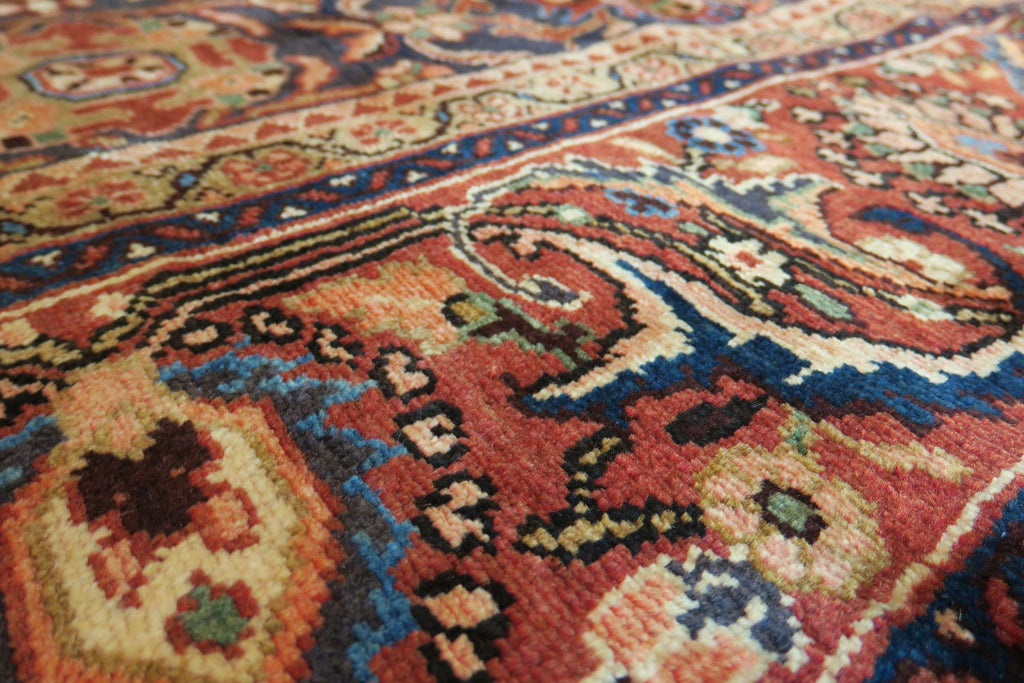 7'1'' x 10'1'' Persian Hamadan Rug image 7