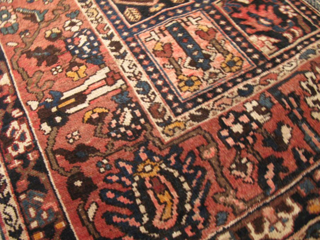 9' 2" x 11' 1" Persian Bakhtiari Rug image 4
