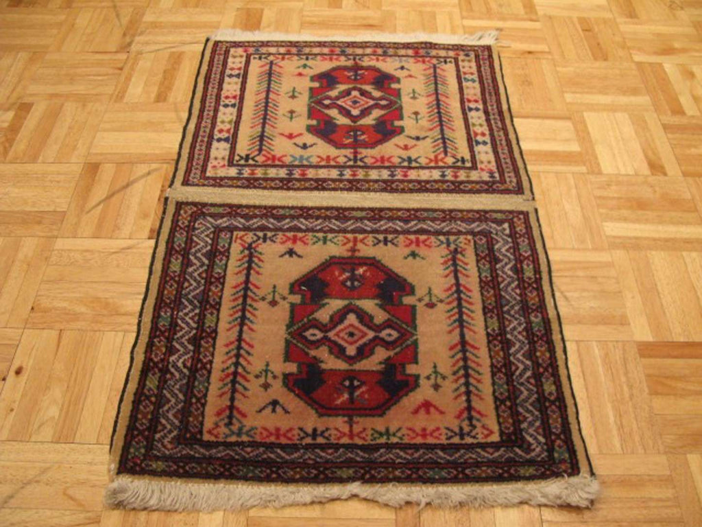 1' 9" x 2' 9" Persian Turkmen Rug image 1