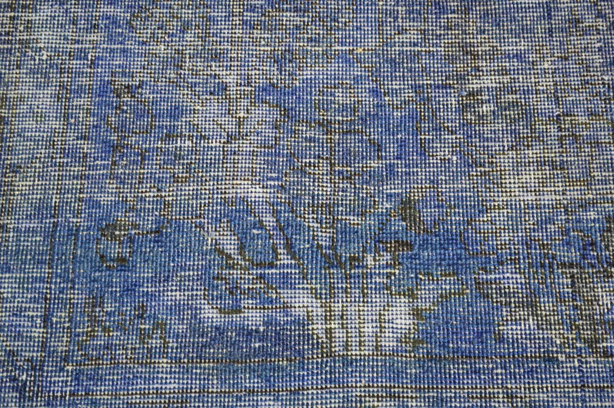 8' 8" x 12' 0" Pakistan Vintage Rug image 3