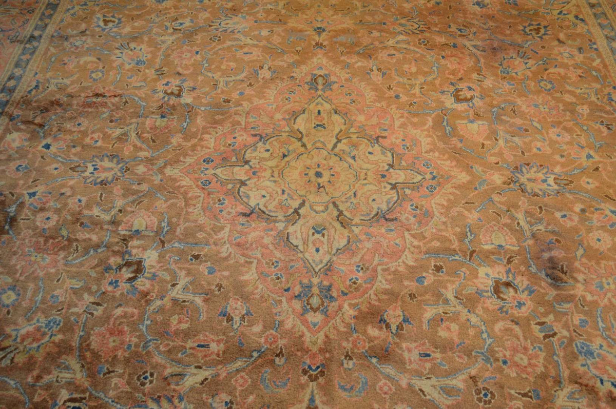 9' 8" x 16' 3" Persian Sarouk Rug image 6