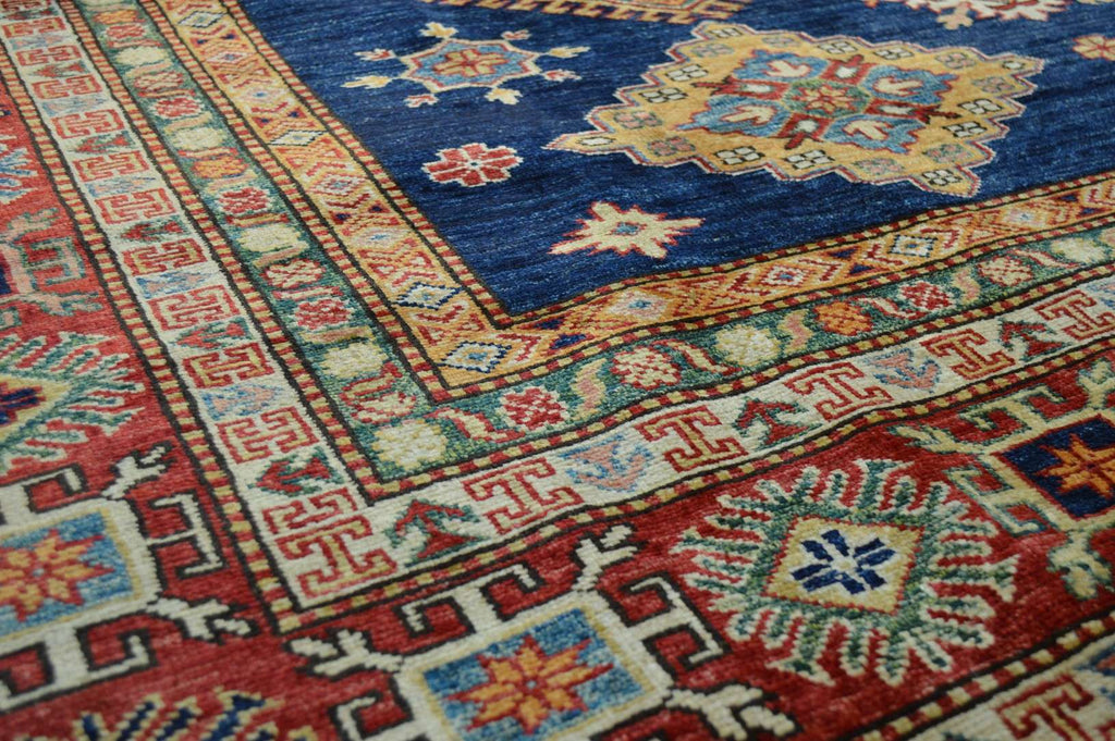 8' 10" x 11' 5" Pakistan Kazak Rug image 2