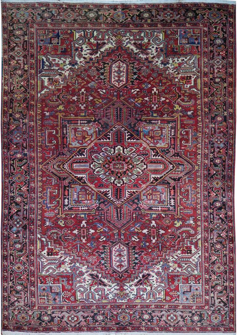 8' 3" x 11' 8" Persian Heriz Rug image 0