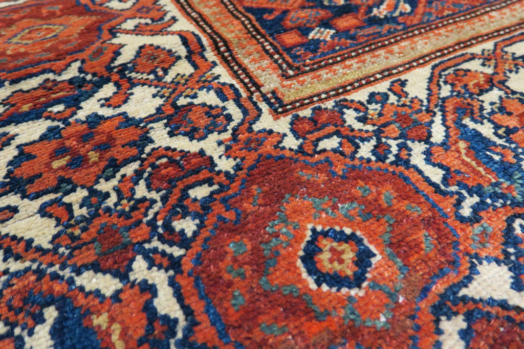 5' 0" x 6' 7" Persian Malayer Rug image 10