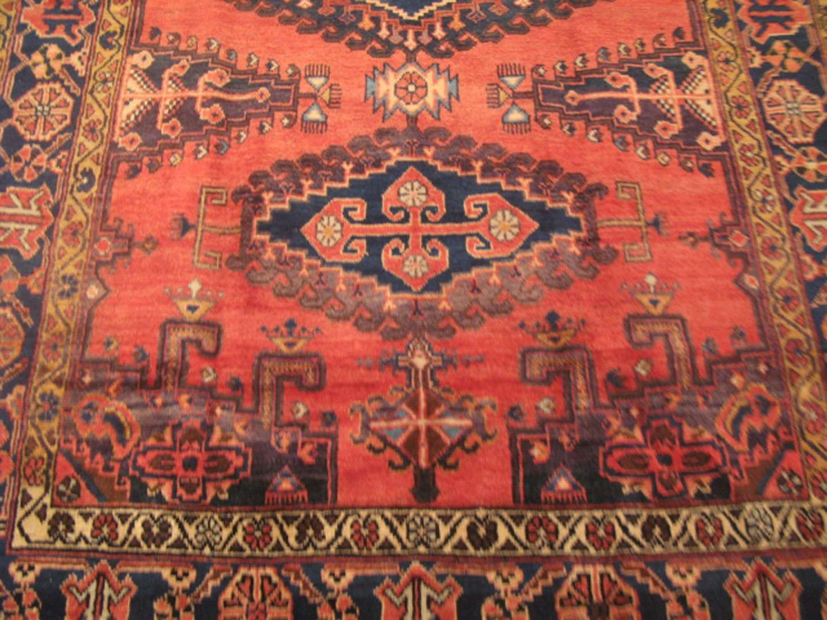 5' 5" x 10' 5" Persian Vis Rug image 7