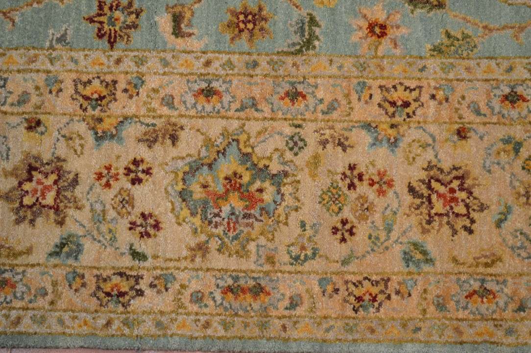 6' 2" x 9' 3" India Sultanabad Rug image 9
