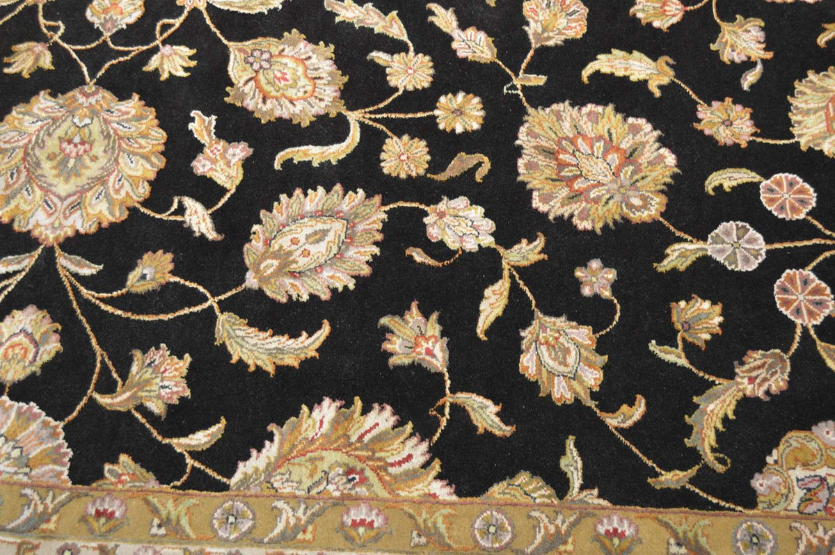 10' 3" x 14' 1" India Jaipur Rug image 9