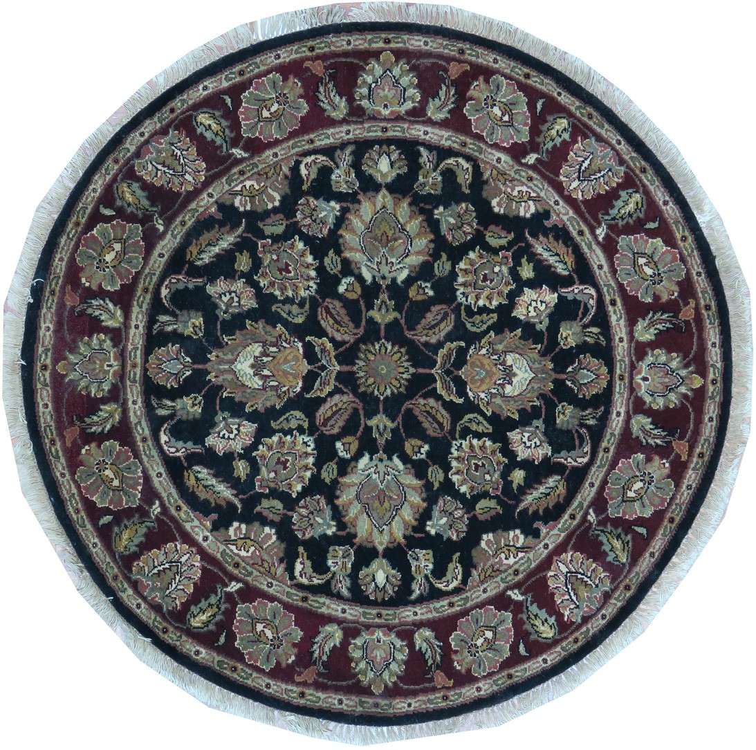 5' 3" x 5' 3" India Agra Round Rug image 0