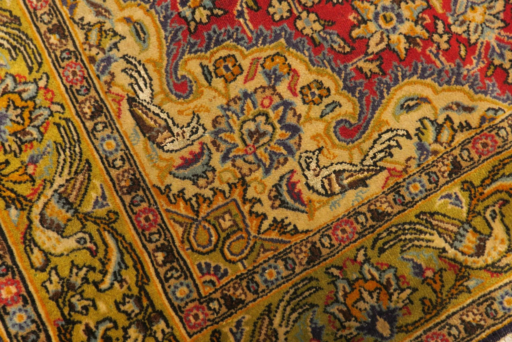 3' 4" x 4' 9" Persian Qoumsheh Rug image 1