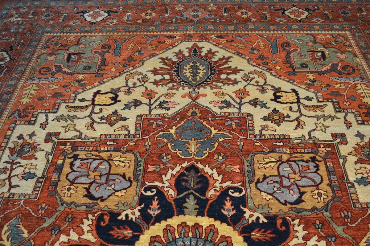 9' 8" x 13' 7" India Serapi Rug image 12
