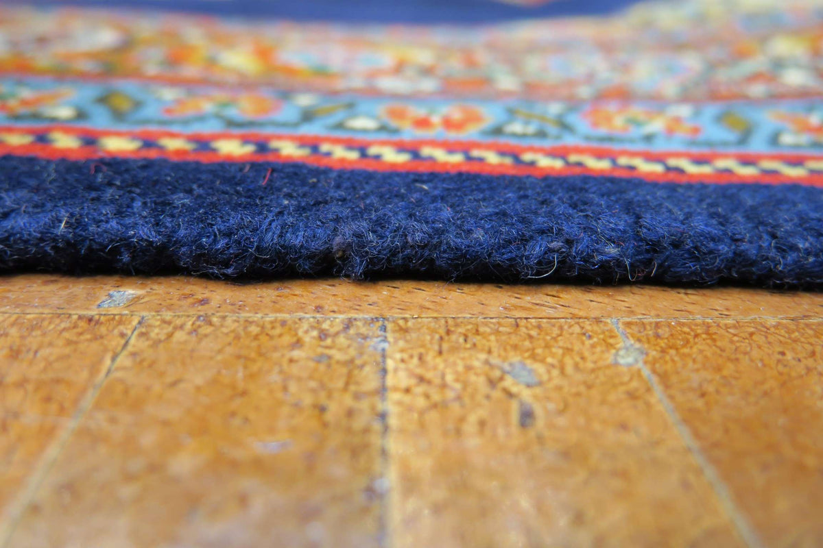 3' 2" x 4' 6" Persian Tabriz Rug image 4