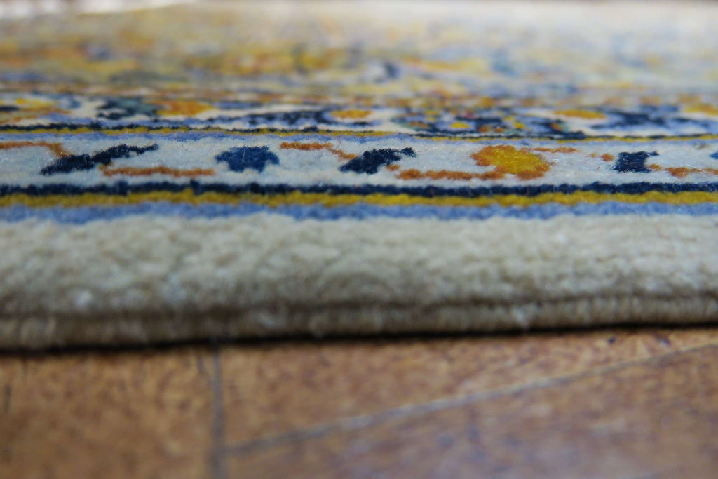 4' 7" x 7' 2" Persian Kashan Rug image 8