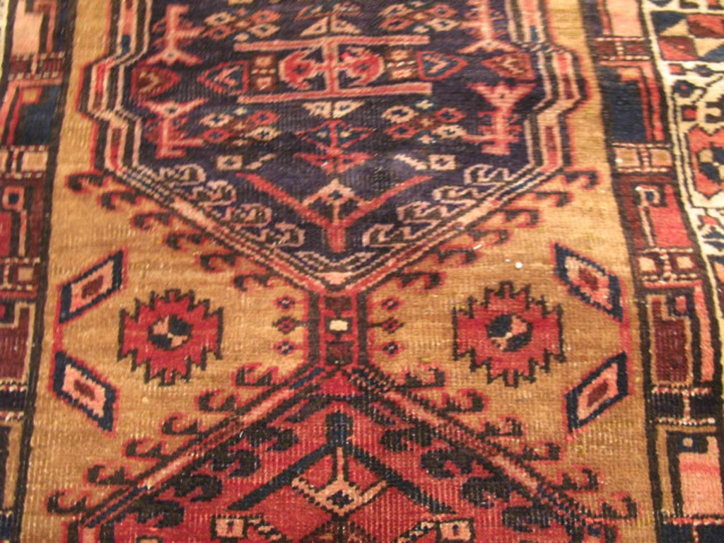 3' 2" x 6' 1" Persian Bakhshayesh Runner image 7
