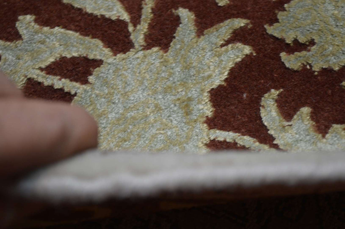 6' 2" x 8' 8" India Tabriz Rug image 7
