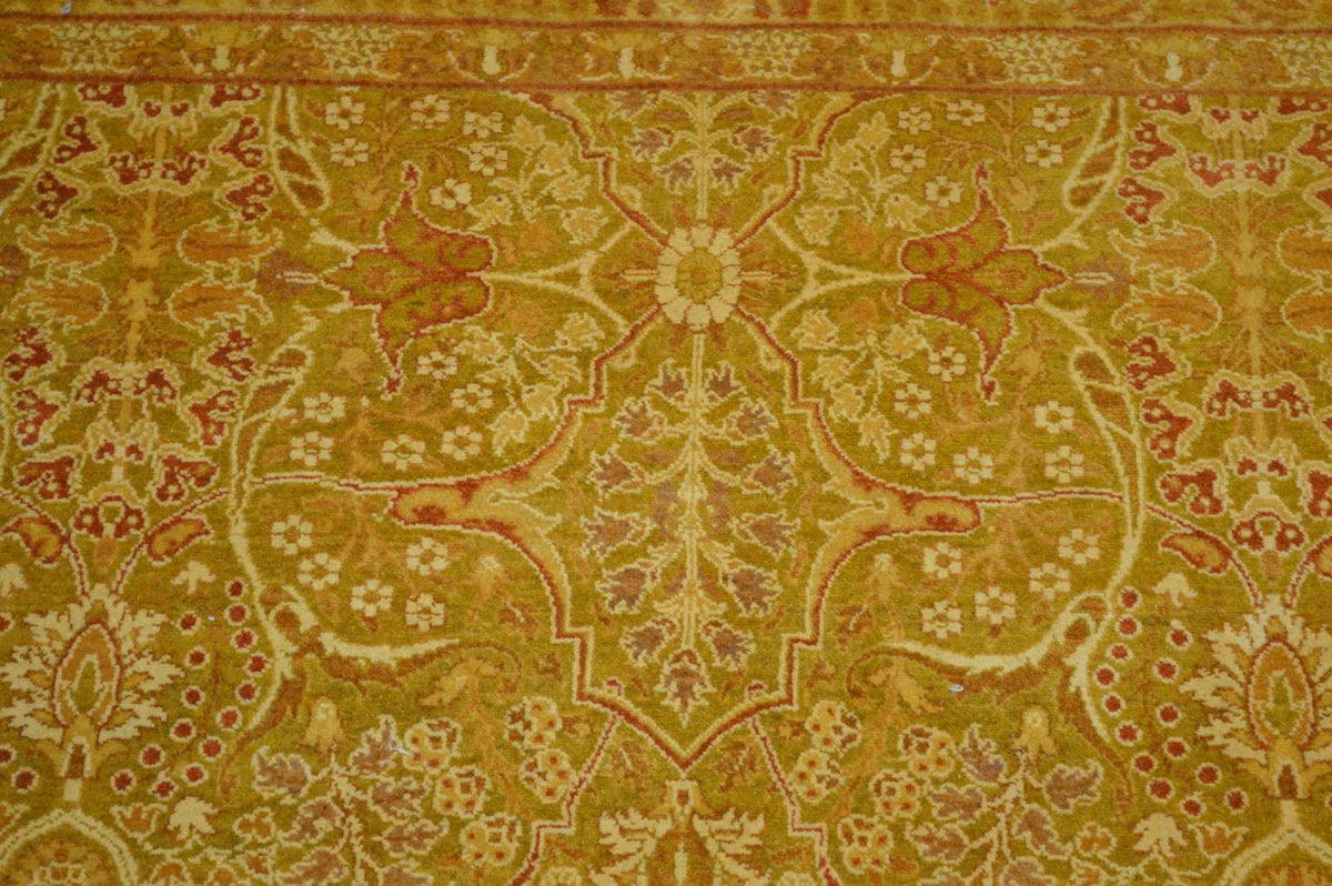 4' 2" x 6' 3" Pakistan Mogul Rug image 2