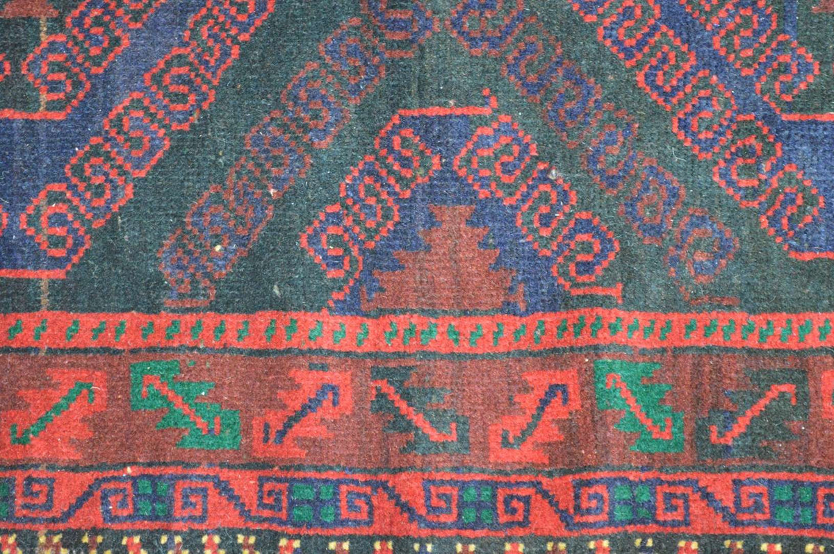 2' 9" x 4' 3" Afghanistan Belouch Rug image 8