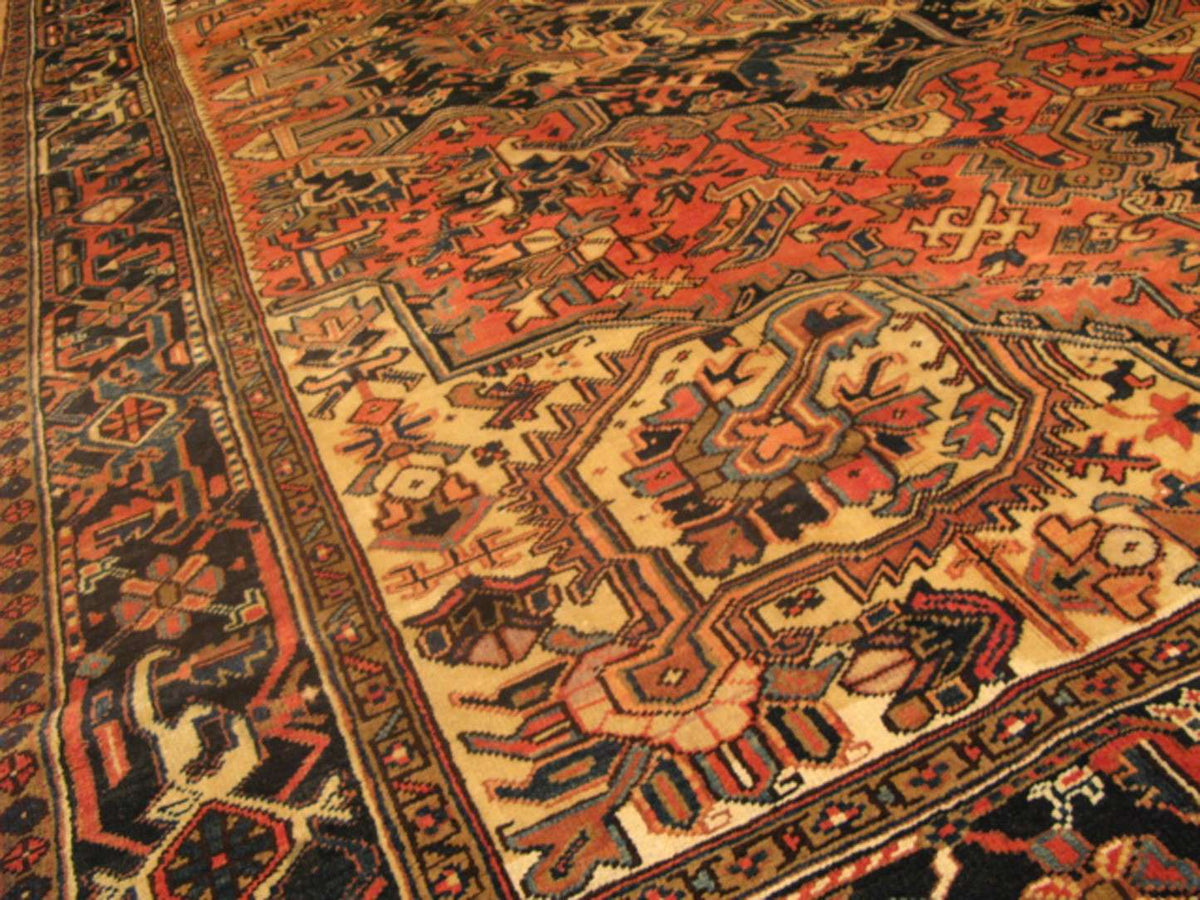 8' 9" x 11' 8" Persian Bakhshayesh Rug image 9
