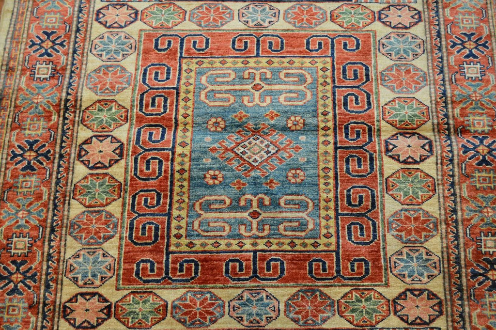 4' 1" x 6' 0" Pakistan Kazak Rug image 5