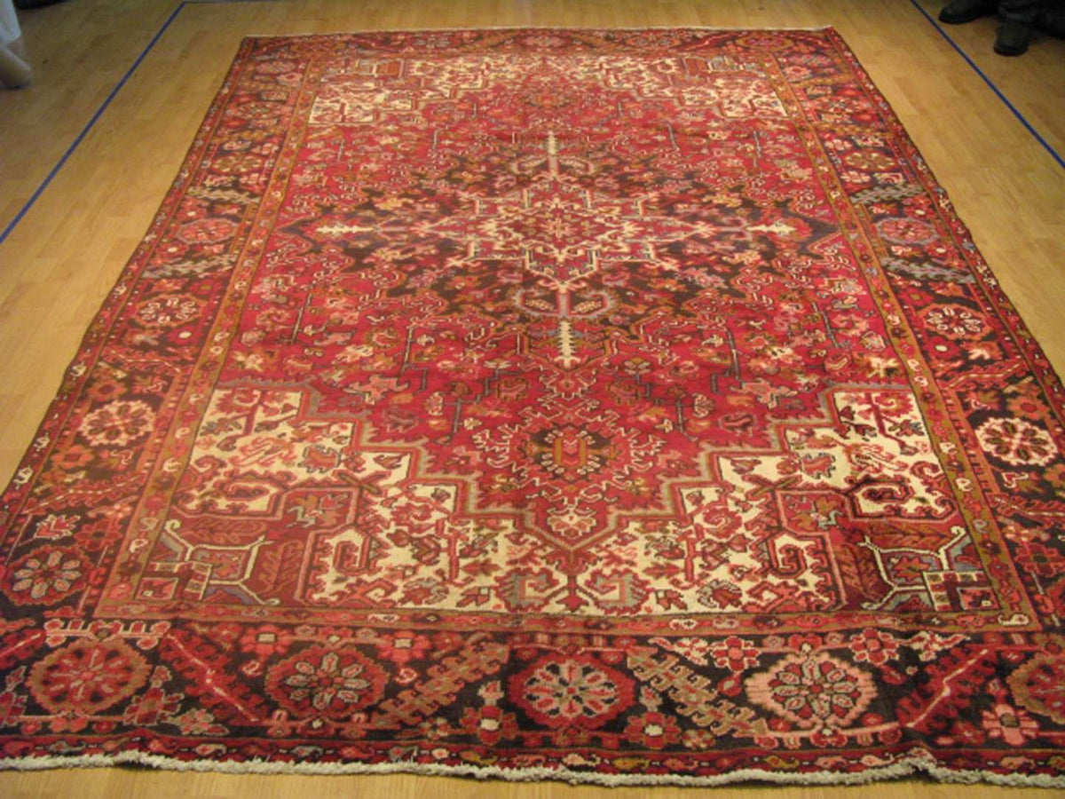 7' 3" x 10' 4" Persian Heriz Rug image 1