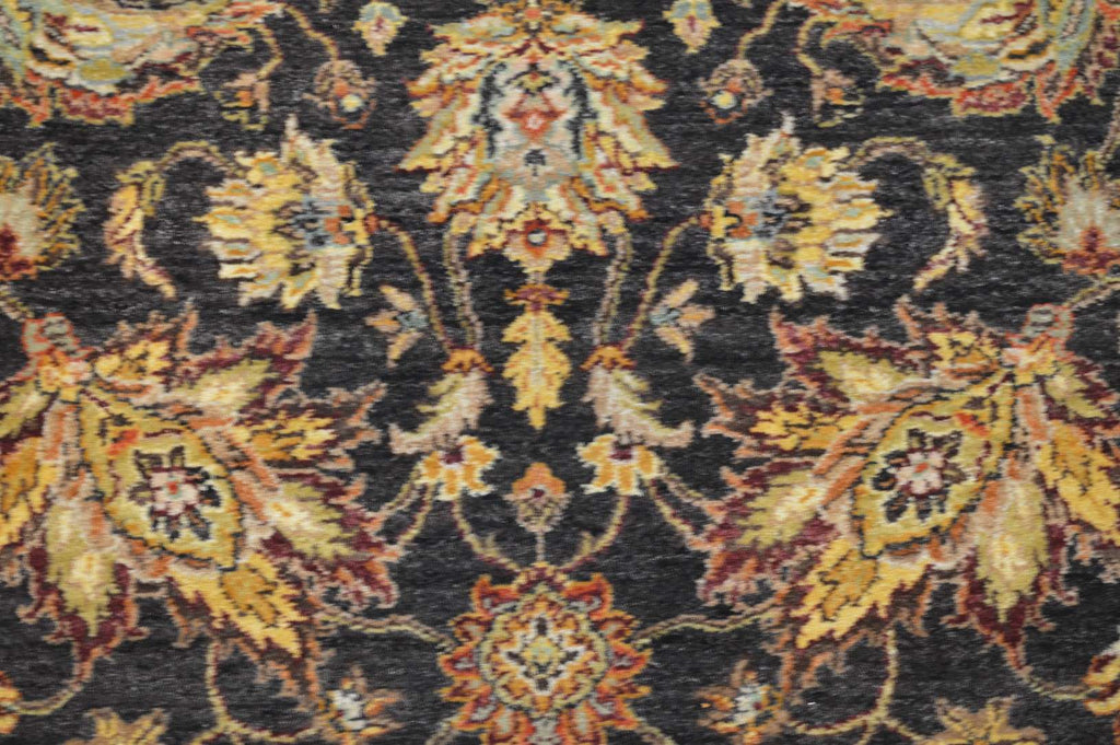7' 9" x 8' 1" India Sultanabad Square Rug image 4