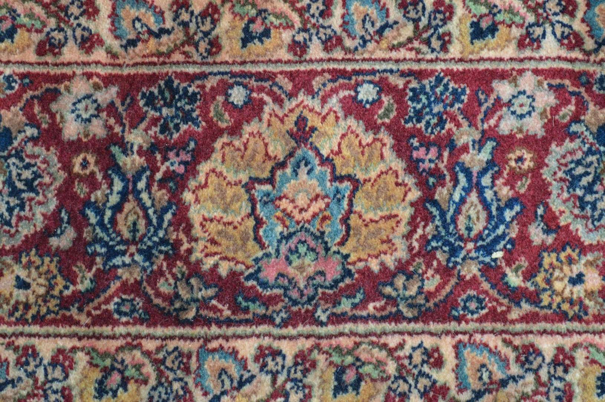 8' 5" x 12' 8" USA Karastan Rug image 2