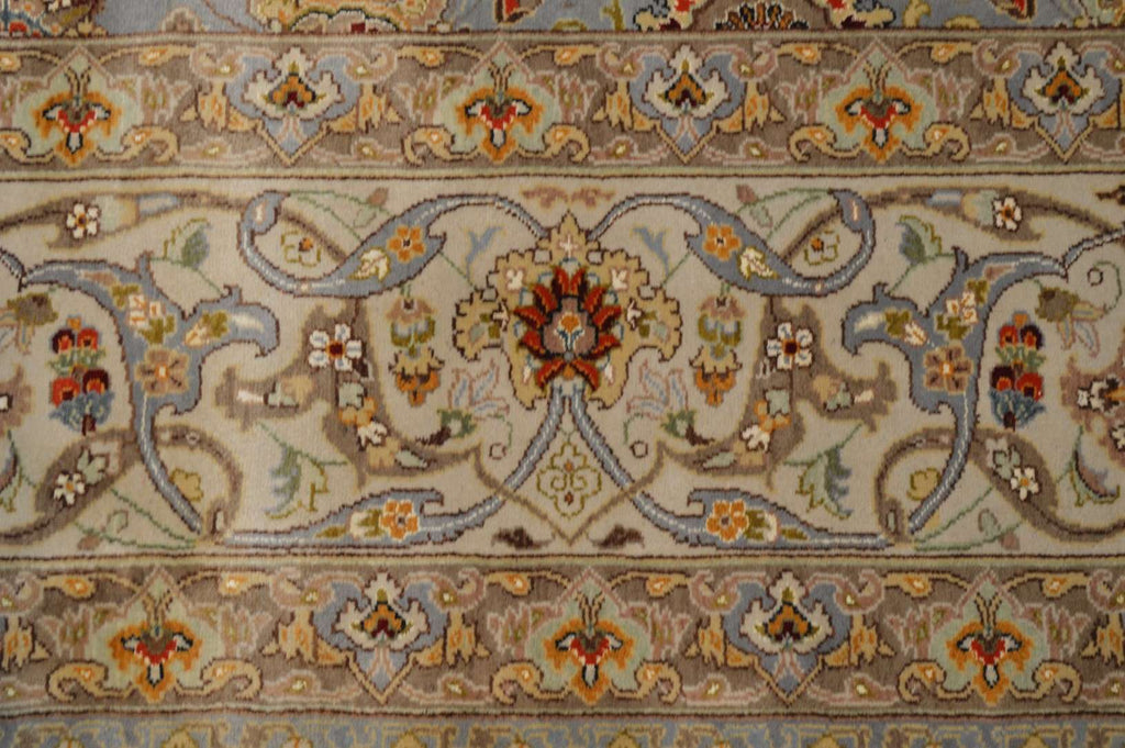 9' 1" x 11' 8" India Sultanabad Rug image 2