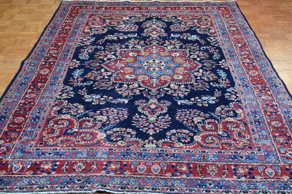 6' 6" x 9' 3" Persian Mashhad Rug image 1